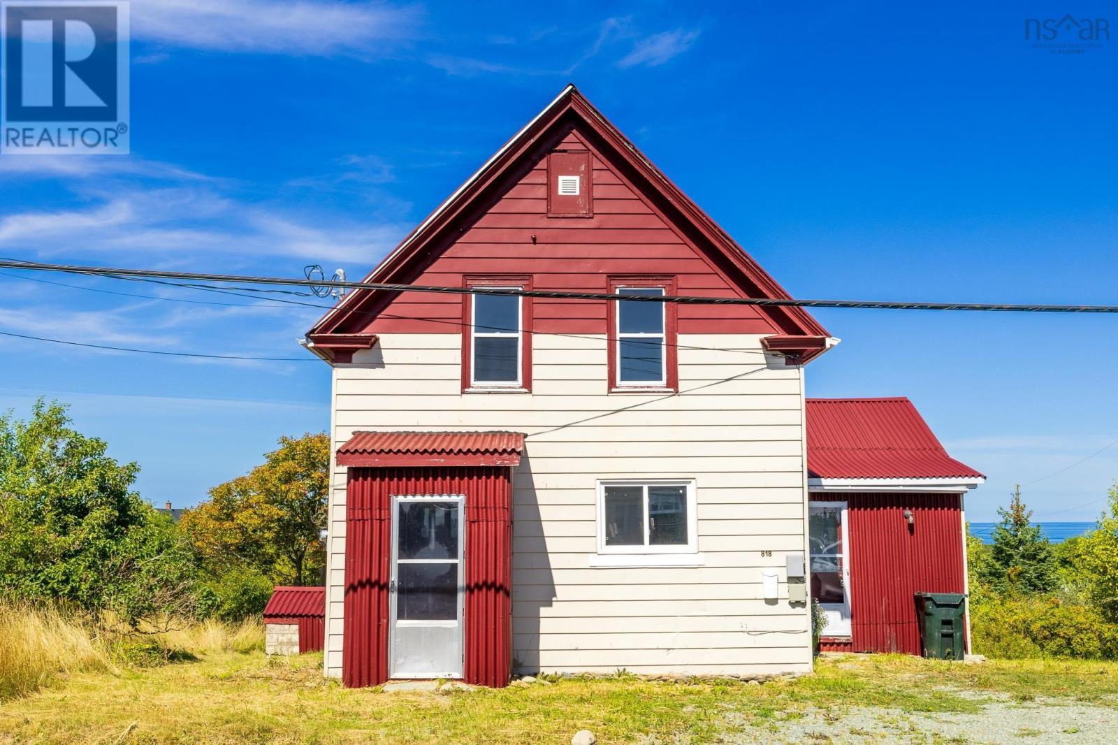 818 Donkin Hwy, Donkin, NS B1A 6P2