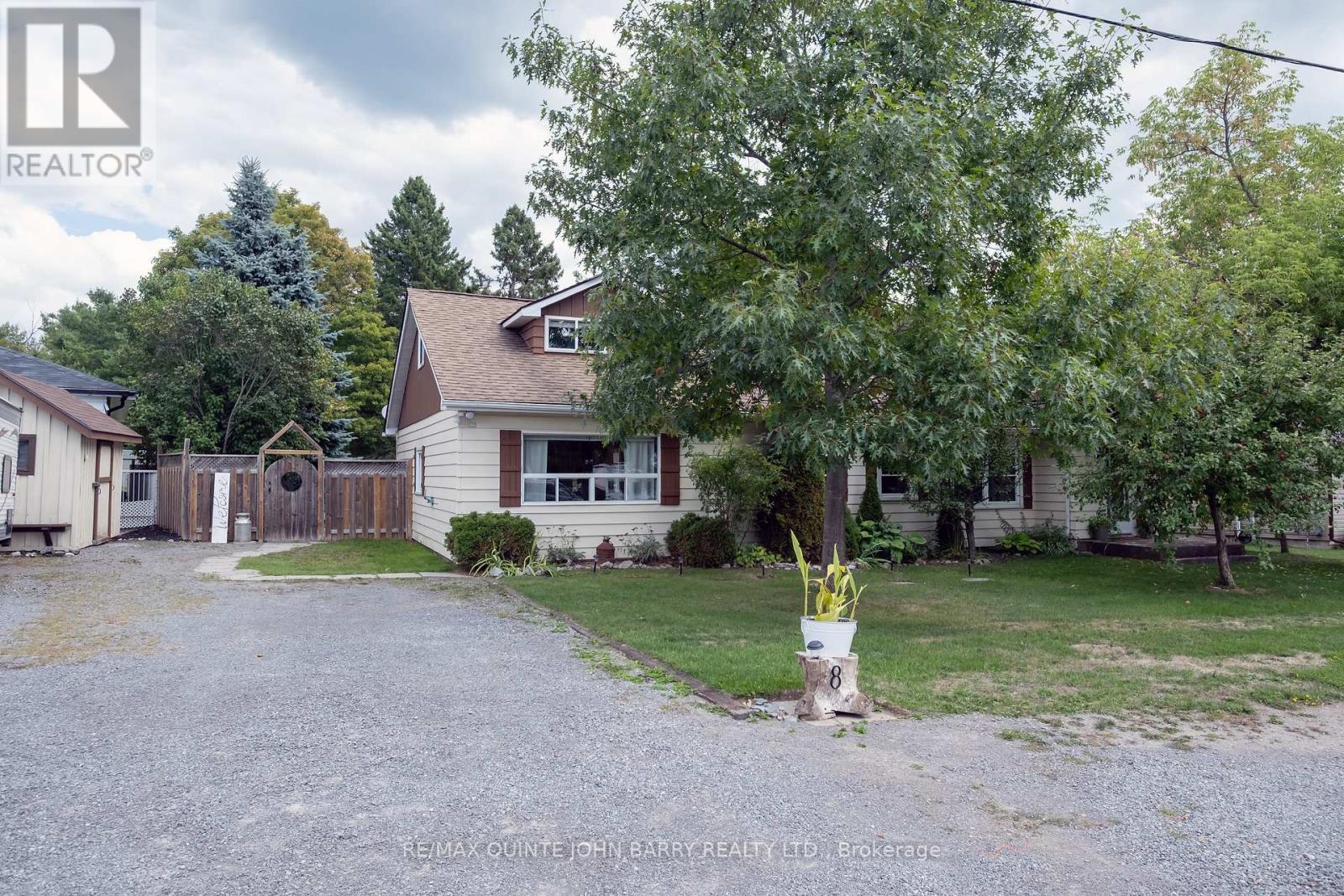 8 N Maloney St, Marmora and Lake, ON K0K 2M0
