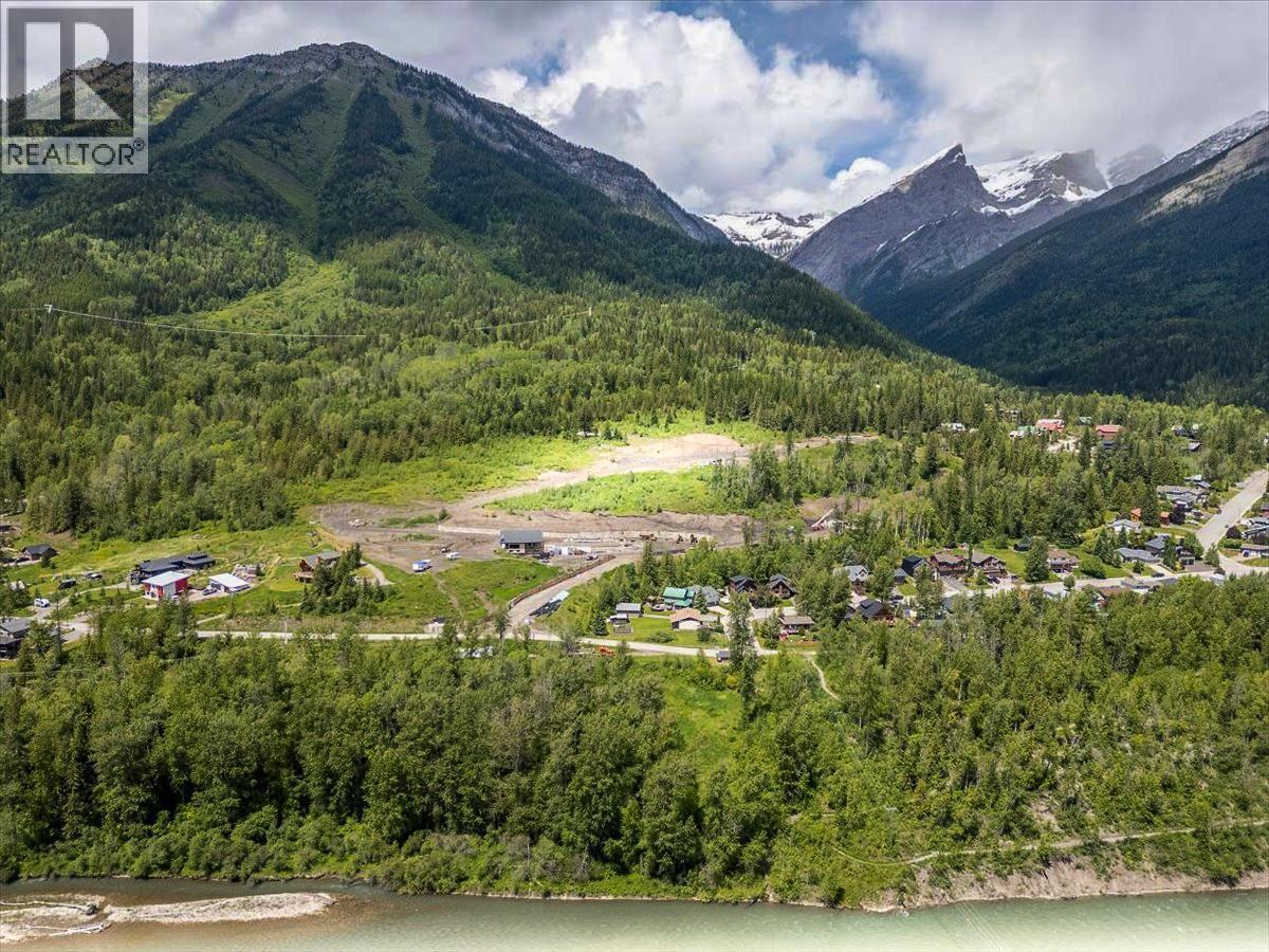 200 Burma Road Lot Apt Apt 9, Fernie, BC V0B 1M0