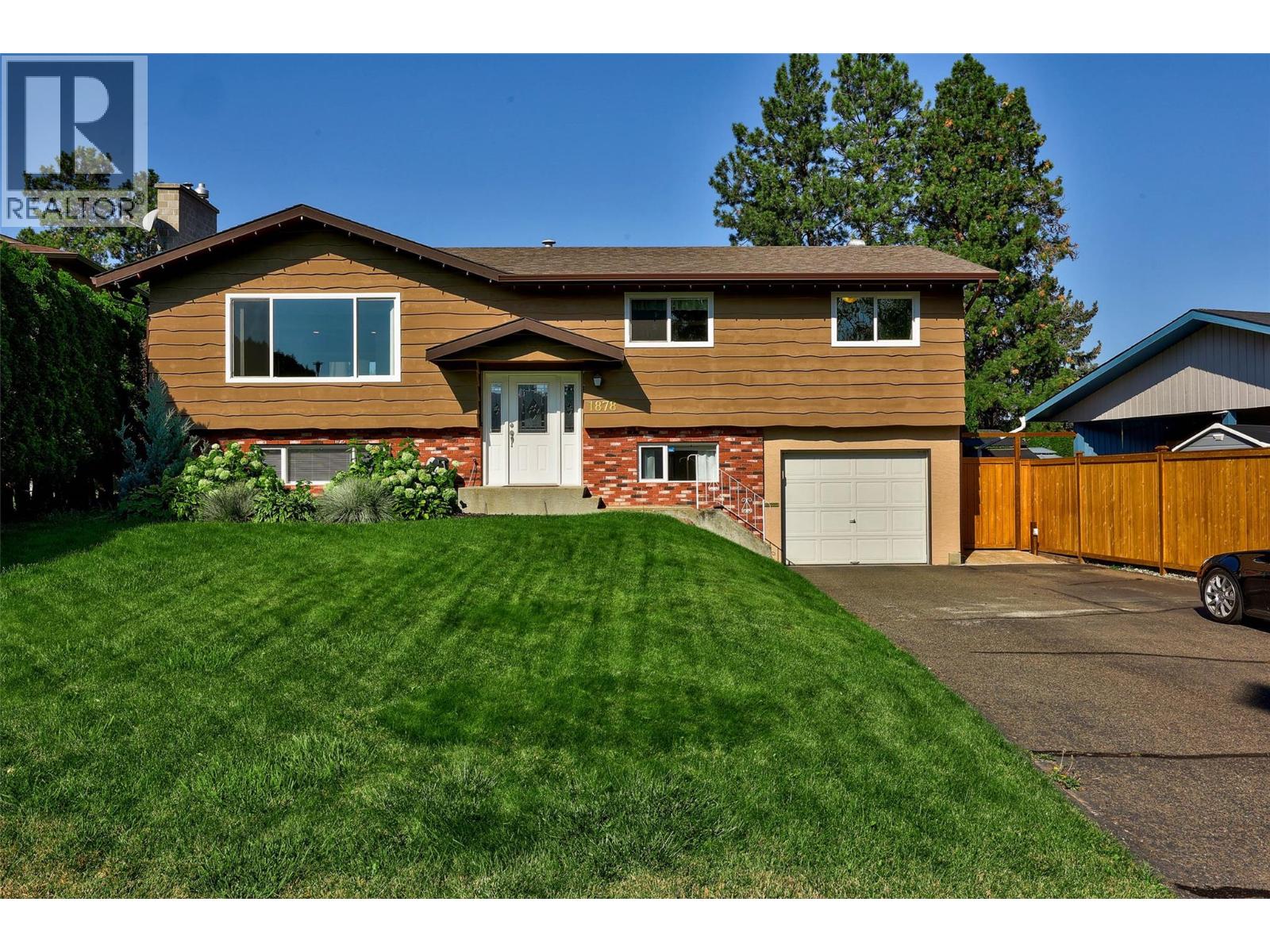 1878 Whistler Ct, Kamloops, BC V2E 1X7