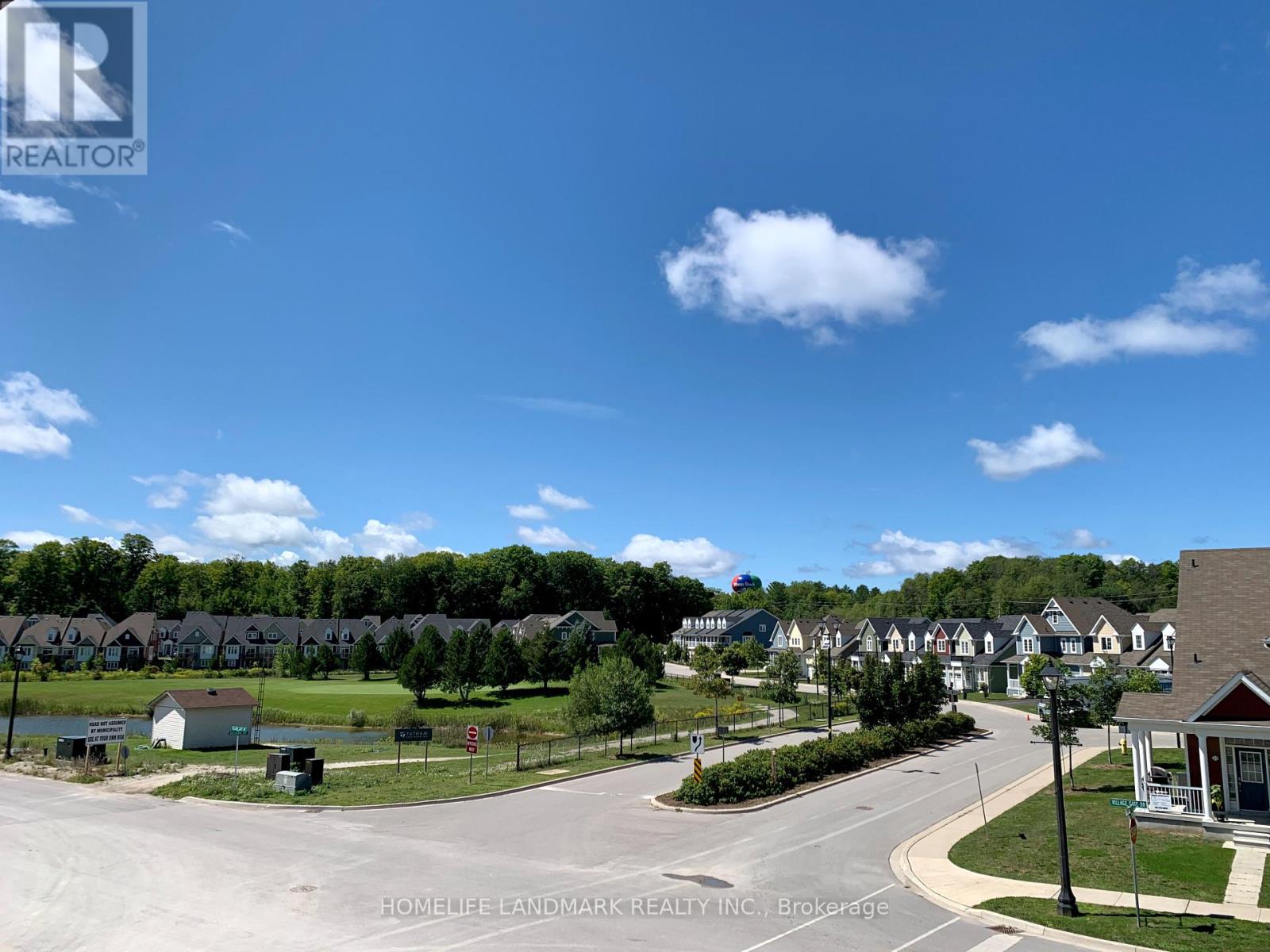 30 Village Gate Dr, Wasaga Beach, ON L9Z 0J7