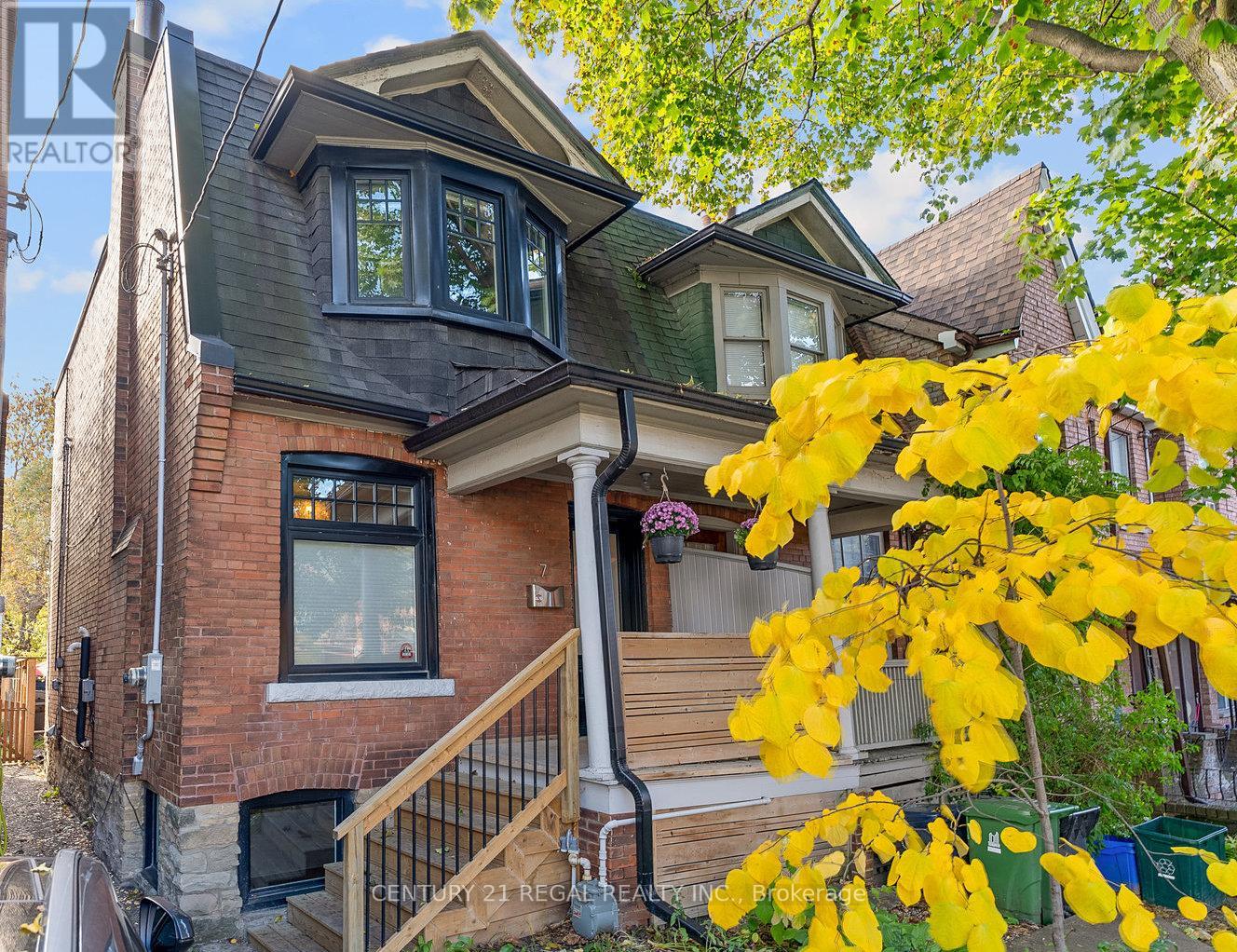 7 Wallace Ave, Toronto Dovercourt-wallace Emerson-junction, ON M6H 1T4