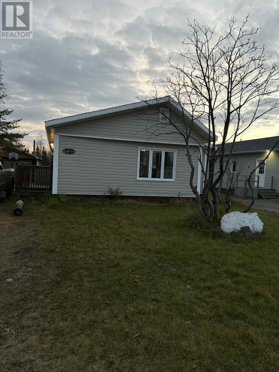 43 Winsor Dr, Happy Valley-Goose Bay, NL A0P 1E0