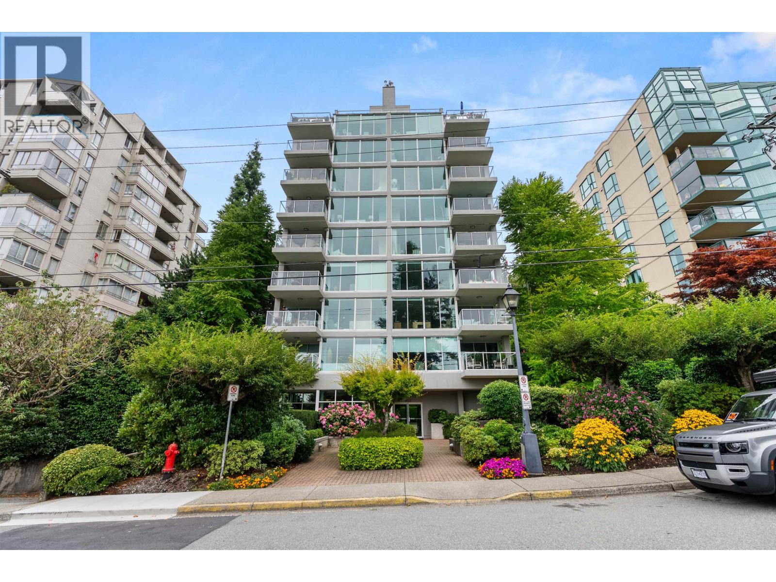 1455 Duchess Avenue Unit 501, West Vancouver, BC V7T 1H7