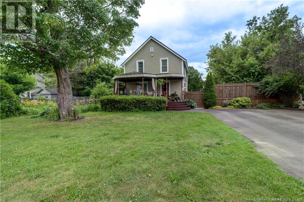 64 Park St, Sussex, NB E4E 1V1
