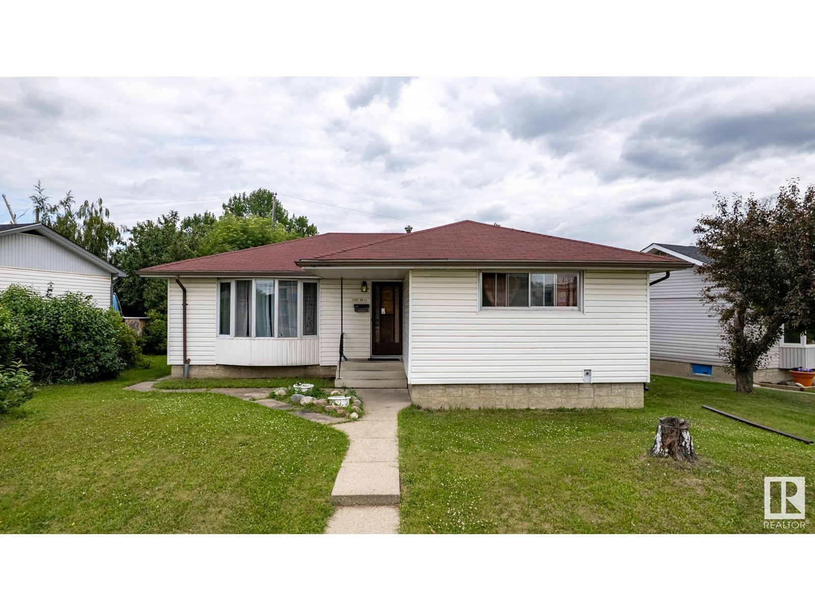 58 St Nw Unit 13303, Edmonton, AB T5A 0P9
