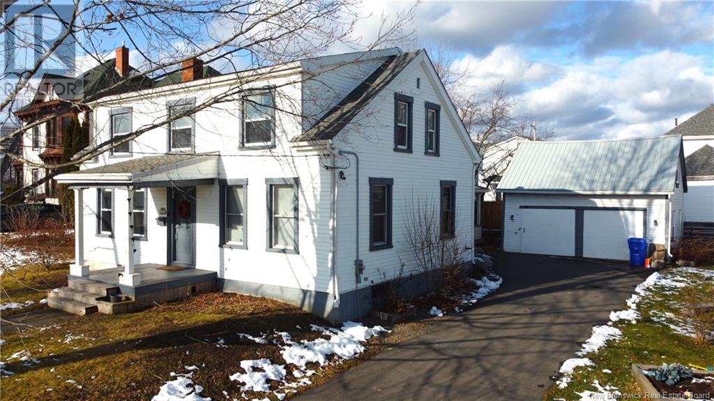 7 St Croix St, St. Stephen, NB E3L 2A2