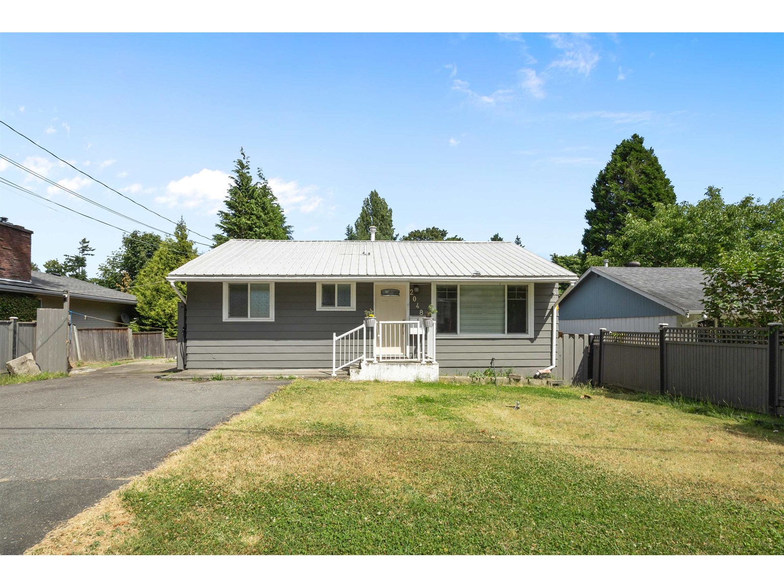 2048 Olive Way, Abbotsford, BC V3V 0B6