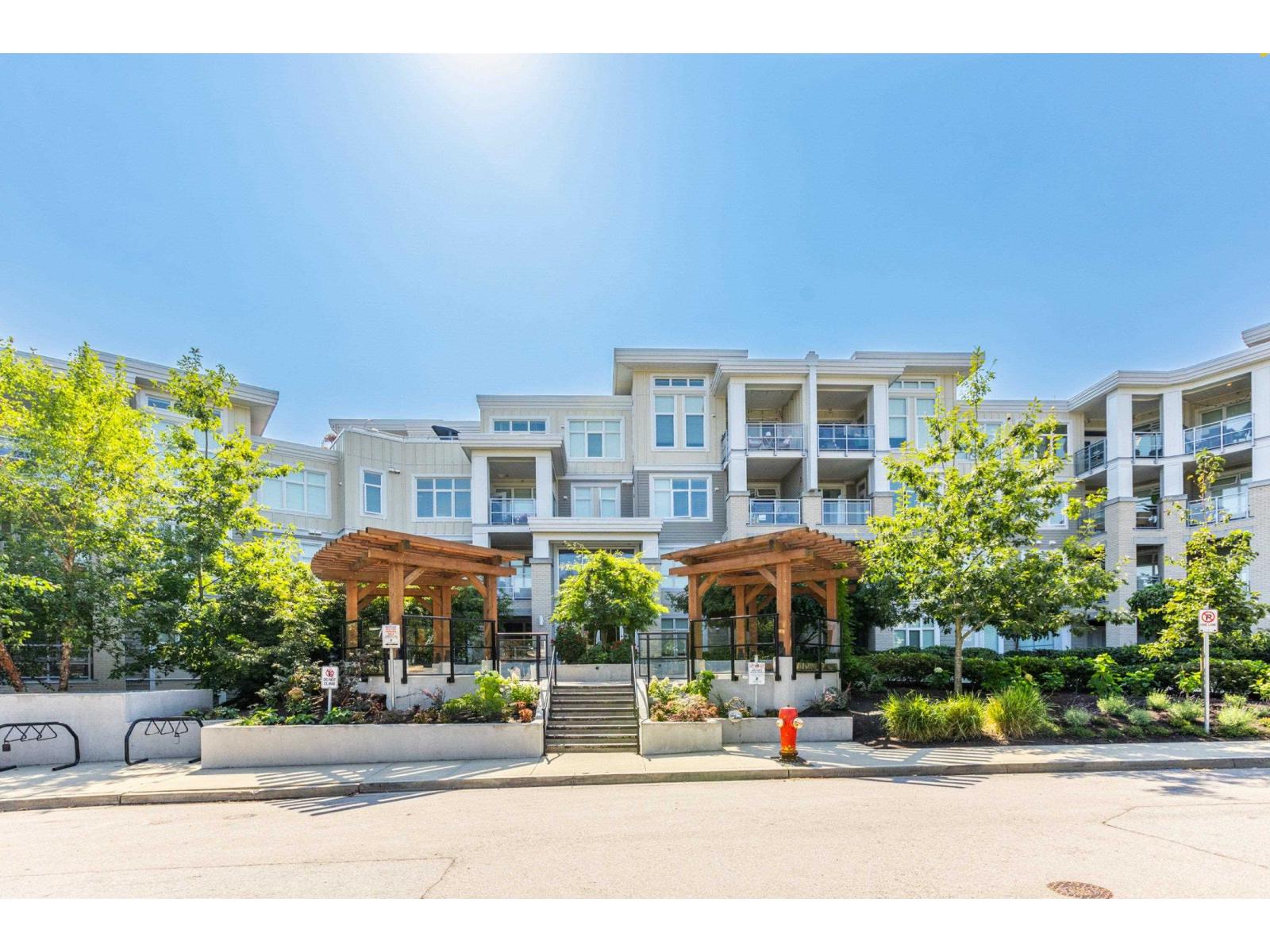 15436 31 Avenue Unit 505, Surrey, BC V3Z 1H3