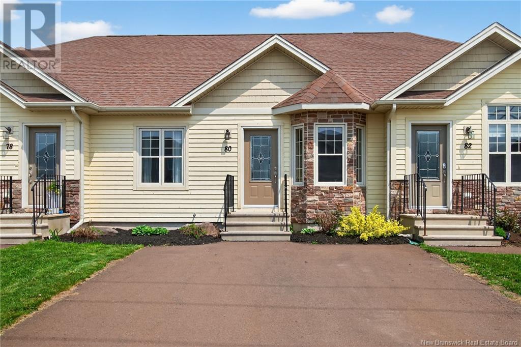 80 Lakeburn Avenue Unit 102, Dieppe, NB E1A 0Y7
