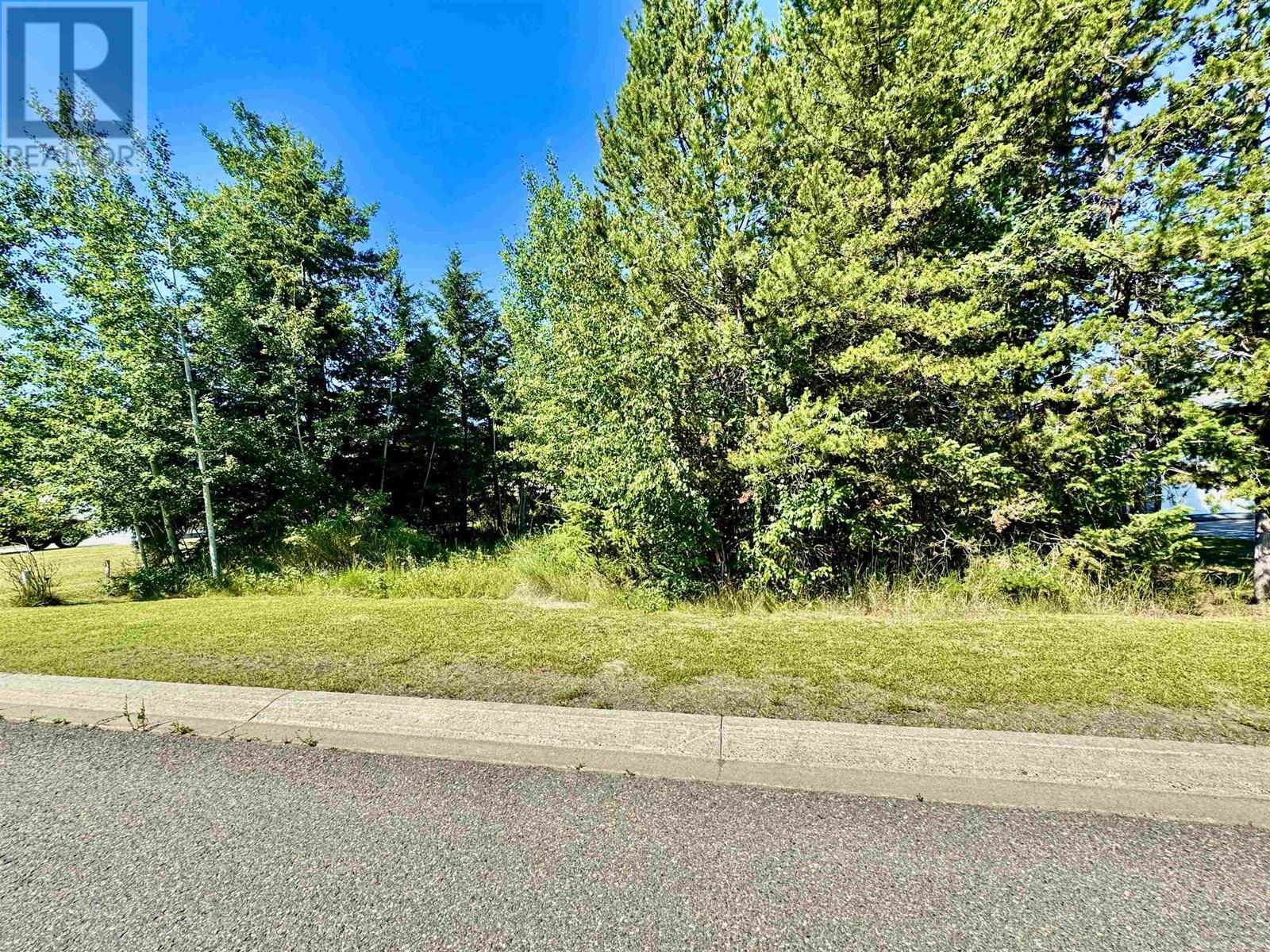 942 Fraser Avenue, 100 Mile House, BC V0K 2E0