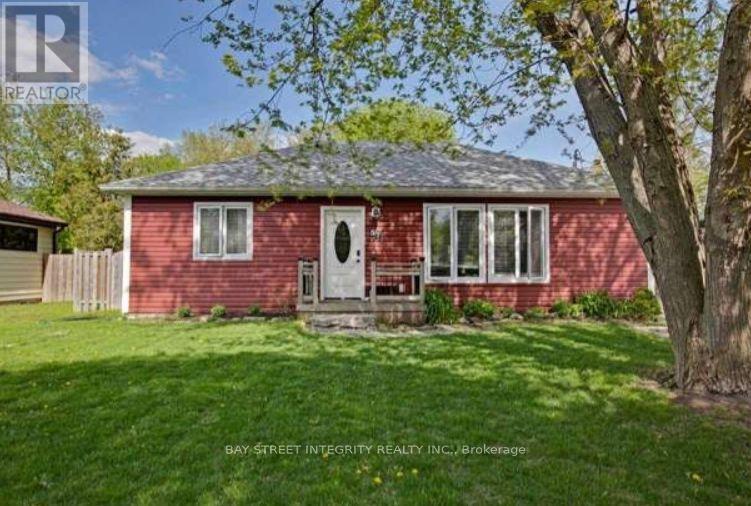 57 Howard Rd, Newmarket Huron Heights-leslie Valley, ON L3Y 3G6
