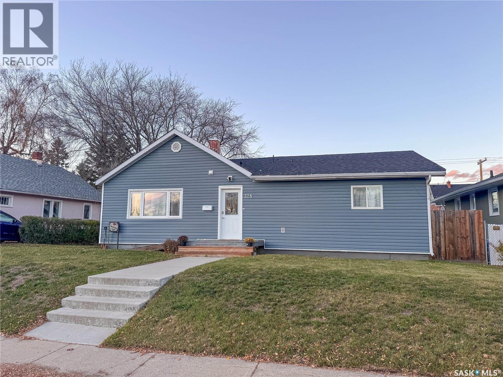 328 23 Street East, Prince Albert, SK S6V 1P7