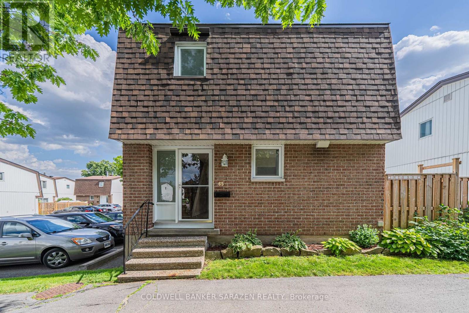 65 837 Eastvale Dr, Ottawa, ON K1J 7T5