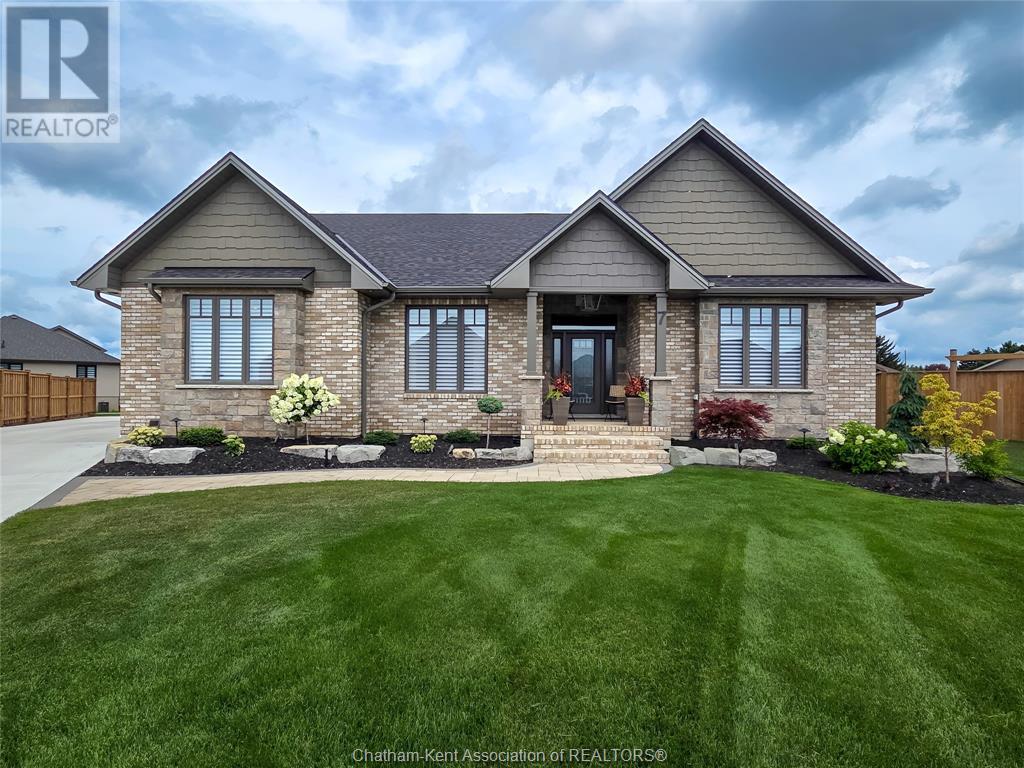 7 Tracy Dr, Chatham, ON N7M 0S8
