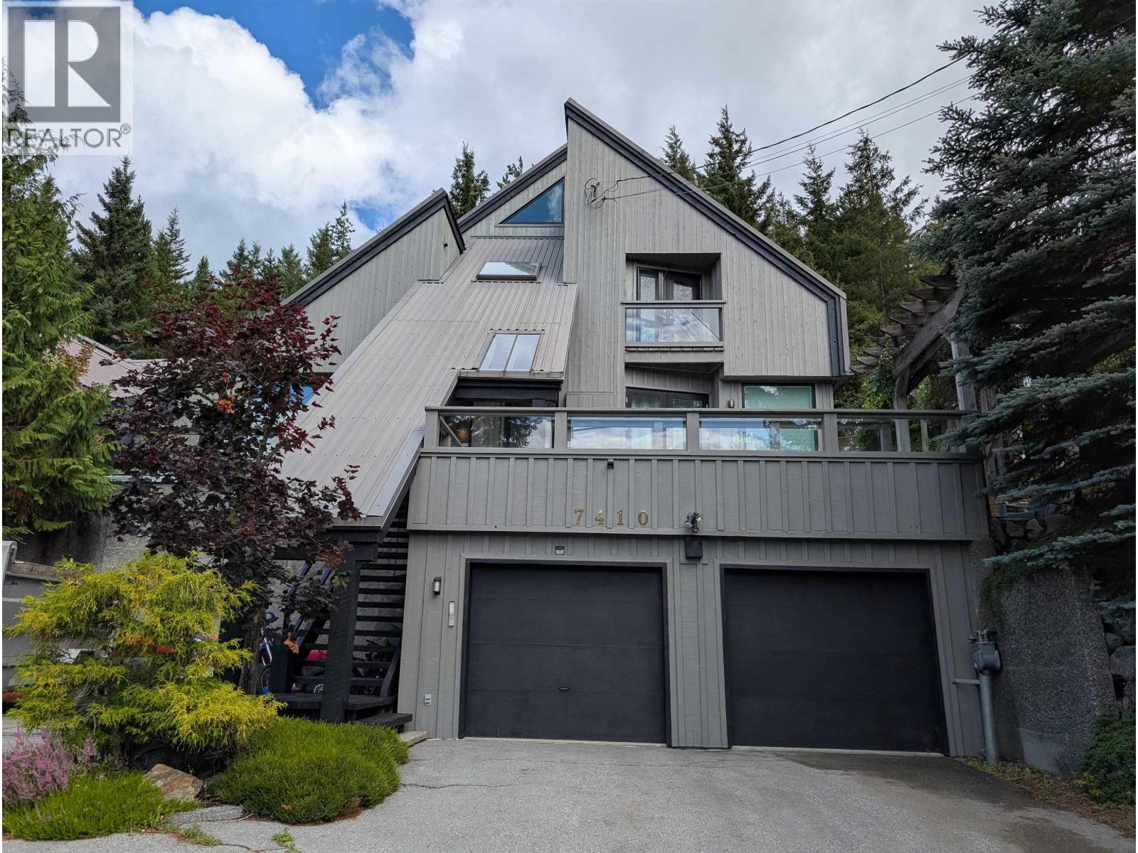 7410 Ambassador Cres, Whistler, BC V8E 0E4