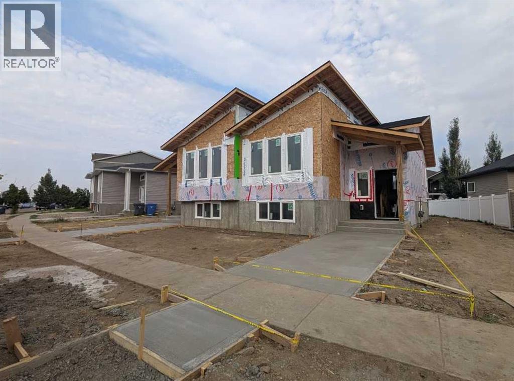 61 Somerside Gate SE, Medicine Hat, AB T1B 0M3