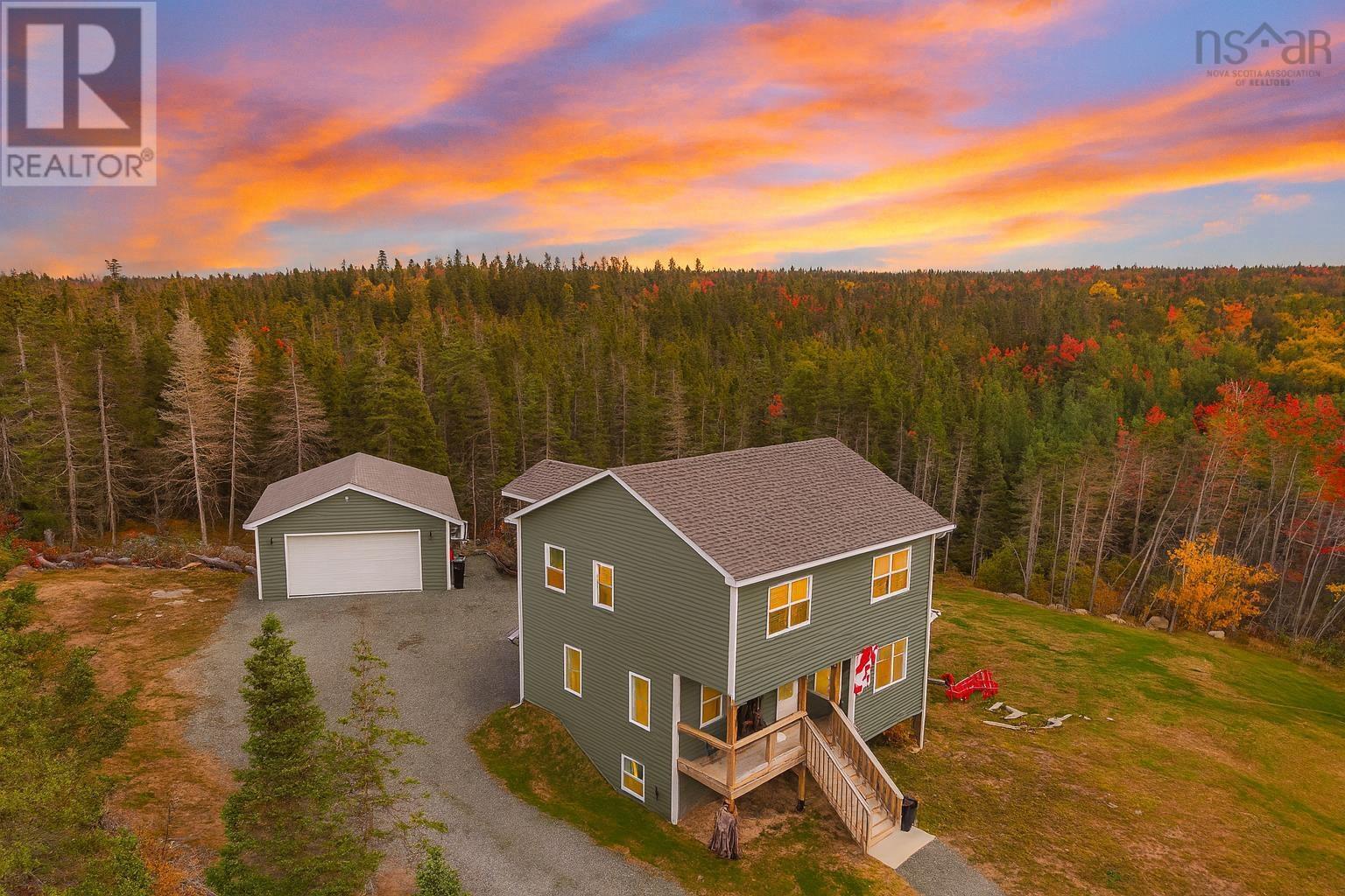 136 Middle Village Rd, West Dover, NS B3Z 3T3