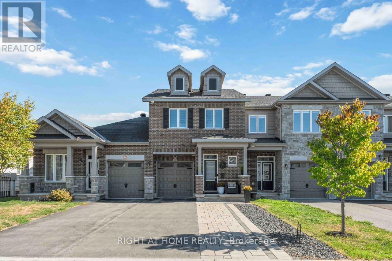 1148 Beckett Cres, Ottawa, ON K2S 0Z2