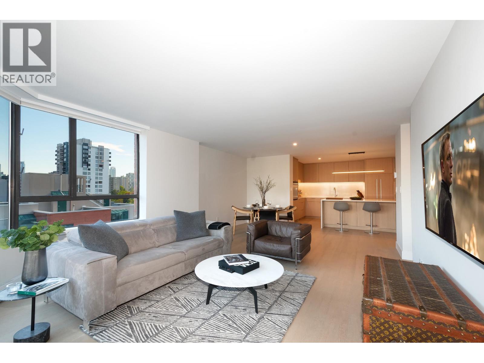 1860 Robson Street Unit 902, Vancouver, BC V6G 3C1