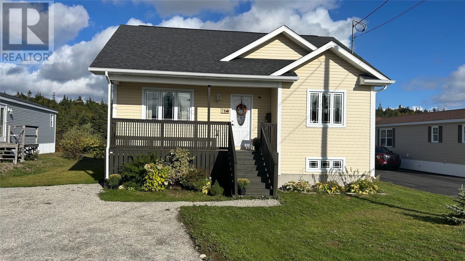 16 Ford Cres, Stephenville, NL A2N 3W4