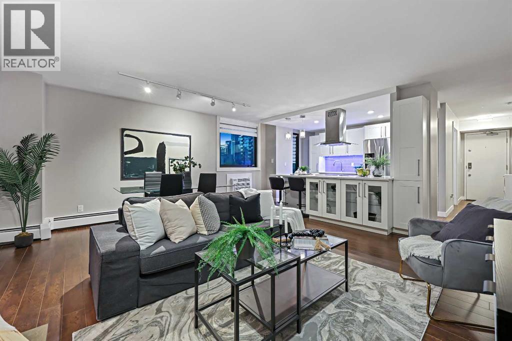 215 14 Avenue Sw Unit 404, Calgary, AB T2R 0M2