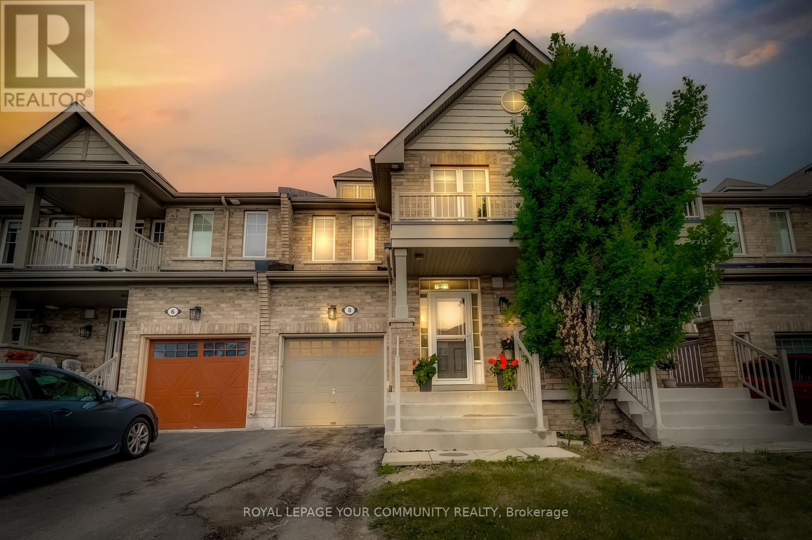 8 Beechener St, Georgina, ON L0E 1R0
