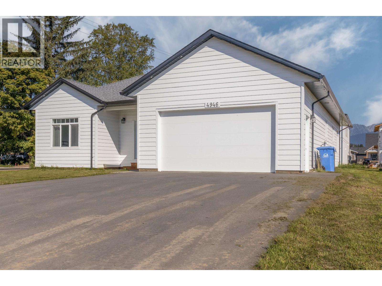 4946 Twedle Ave, Terrace, BC V8G 4G7