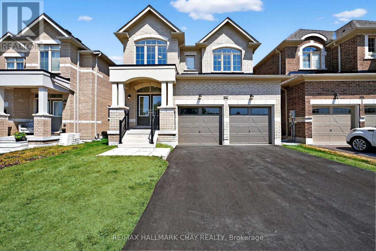 1378 Broderick St, Innisfil Alcona, ON L9S 0P5