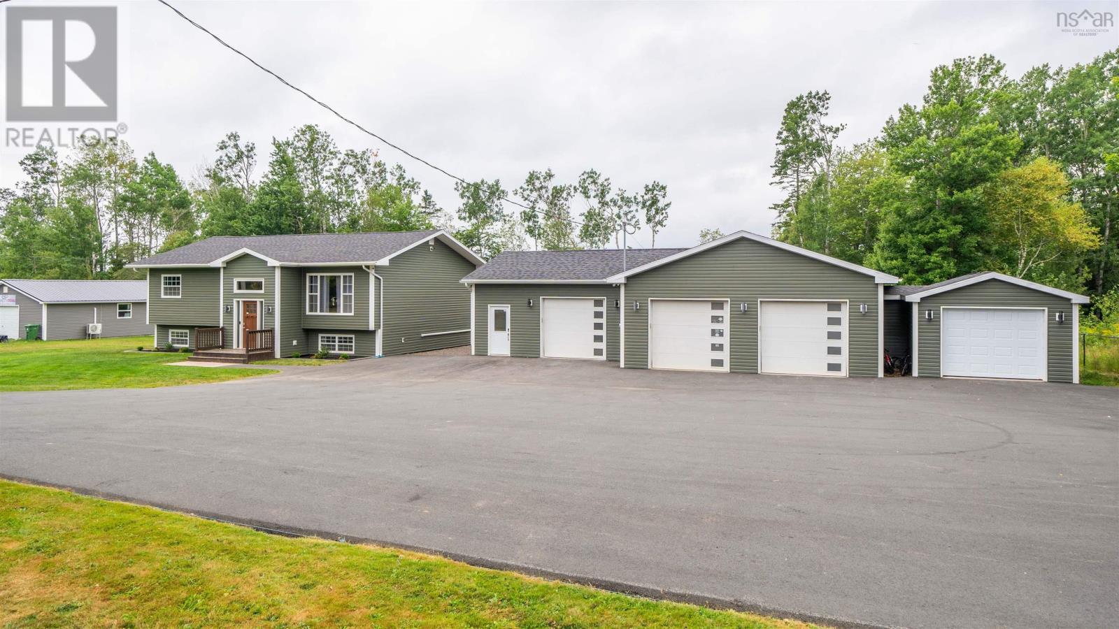 339 Station Rd, Great Village, NS B0M 1L0