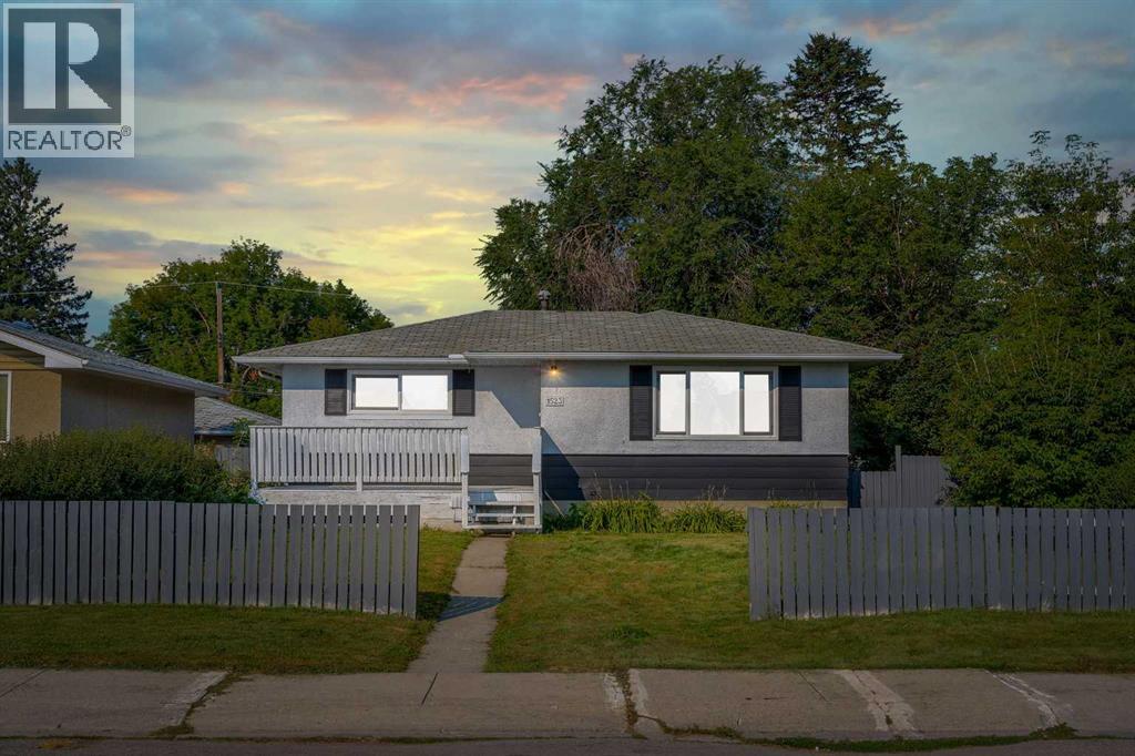48 Street Se Unit 1528, Calgary, AB T2A 1R8