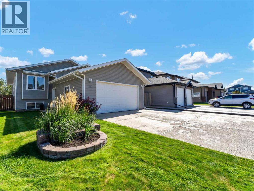 115 Ranchman Pl NE, Medicine Hat, AB T1C 0E3
