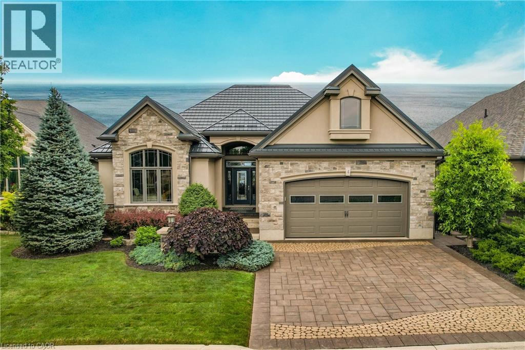 61 Lake Street Unit 4, Grimsby, ON L3M 2G6