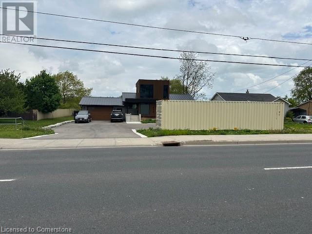 1893 Rymal Rd E, Hamilton, ON L8J 2R6