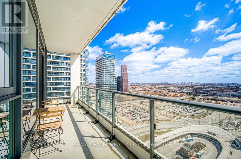 2803 898 Portage Pkwy, Vaughan, ON L4K 2M7