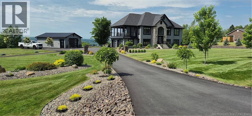 207 Carlisle Rd, Douglas, NB E3G 7M9