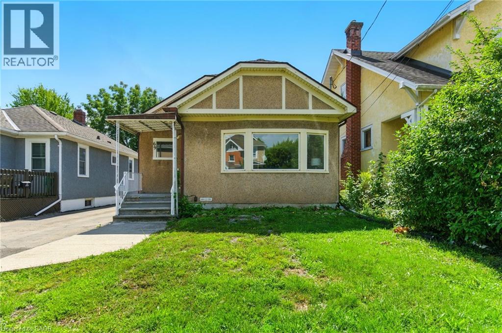 69 Griffith St, Welland, ON L3B 4G6