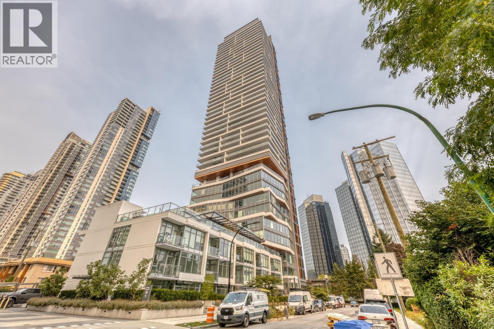 6511 Sussex Avenue Unit 1402, Burnaby, BC V5H 0K5