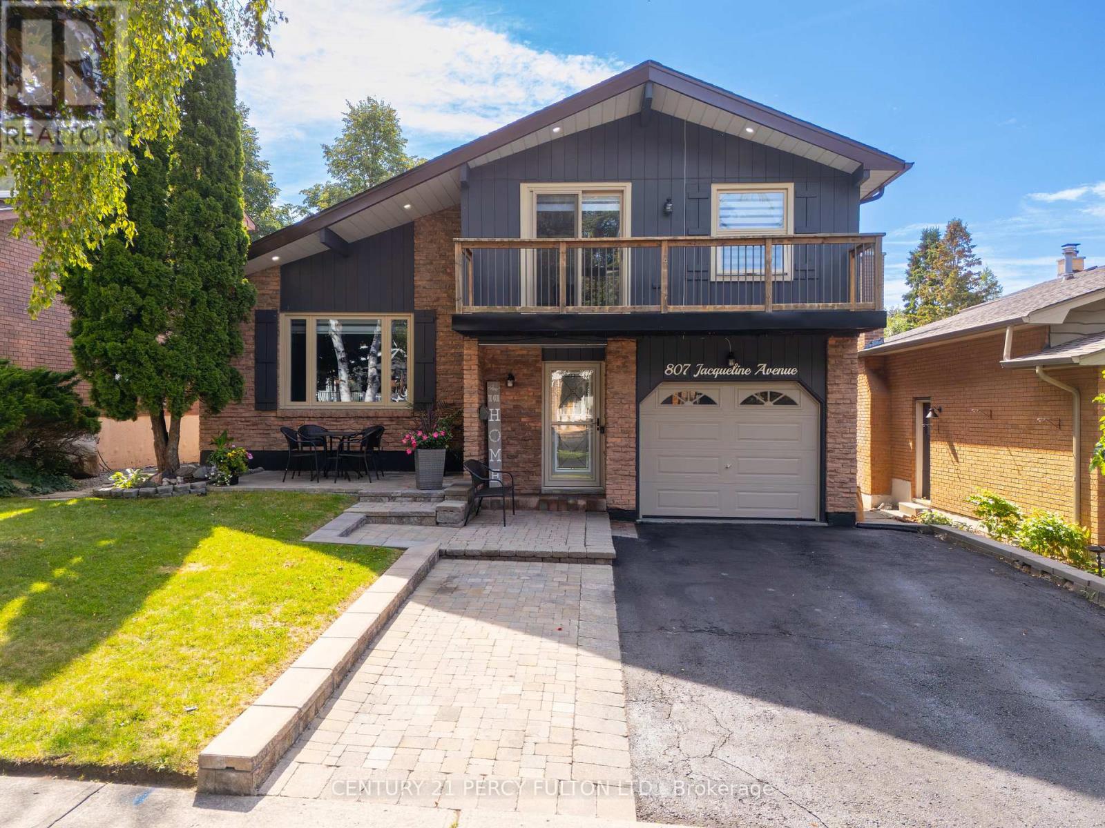 807 Jacqueline Ave, Pickering, ON L1V 3B2