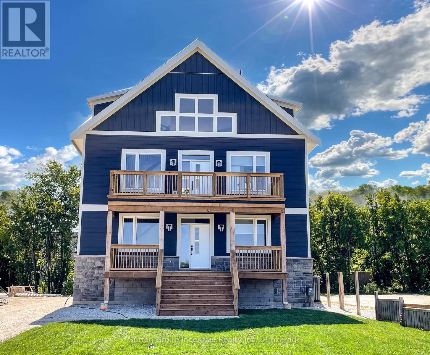 130 Arlberg Cres, Blue Mountains, ON L9Y 0M1