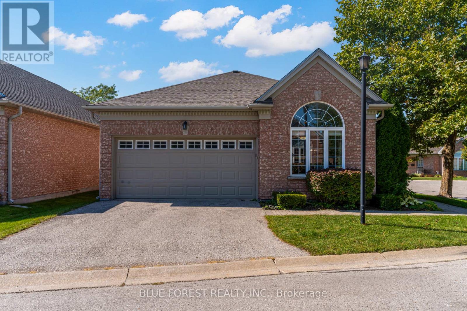 145 2025 Meadowgate Blvd, London, ON N6M 1K9