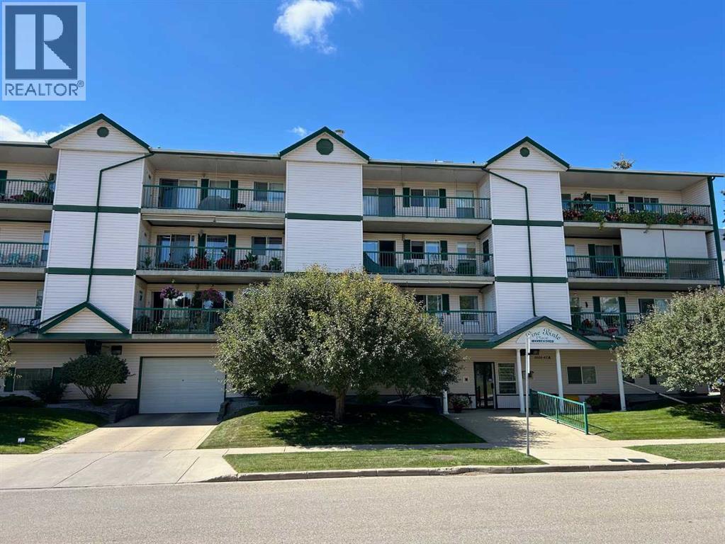 4614 47a Avenue Unit 401, Red Deer, AB T4N 3R4