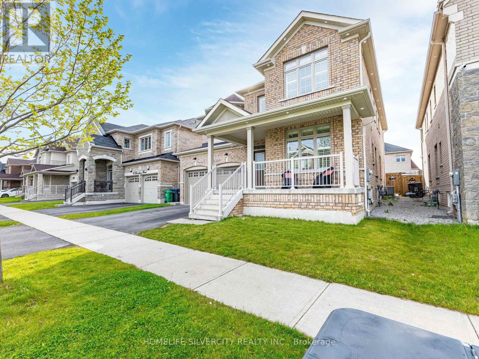 16 Cloncurry St E, Brampton Toronto Gore Rural Estate, ON L6P 4G3