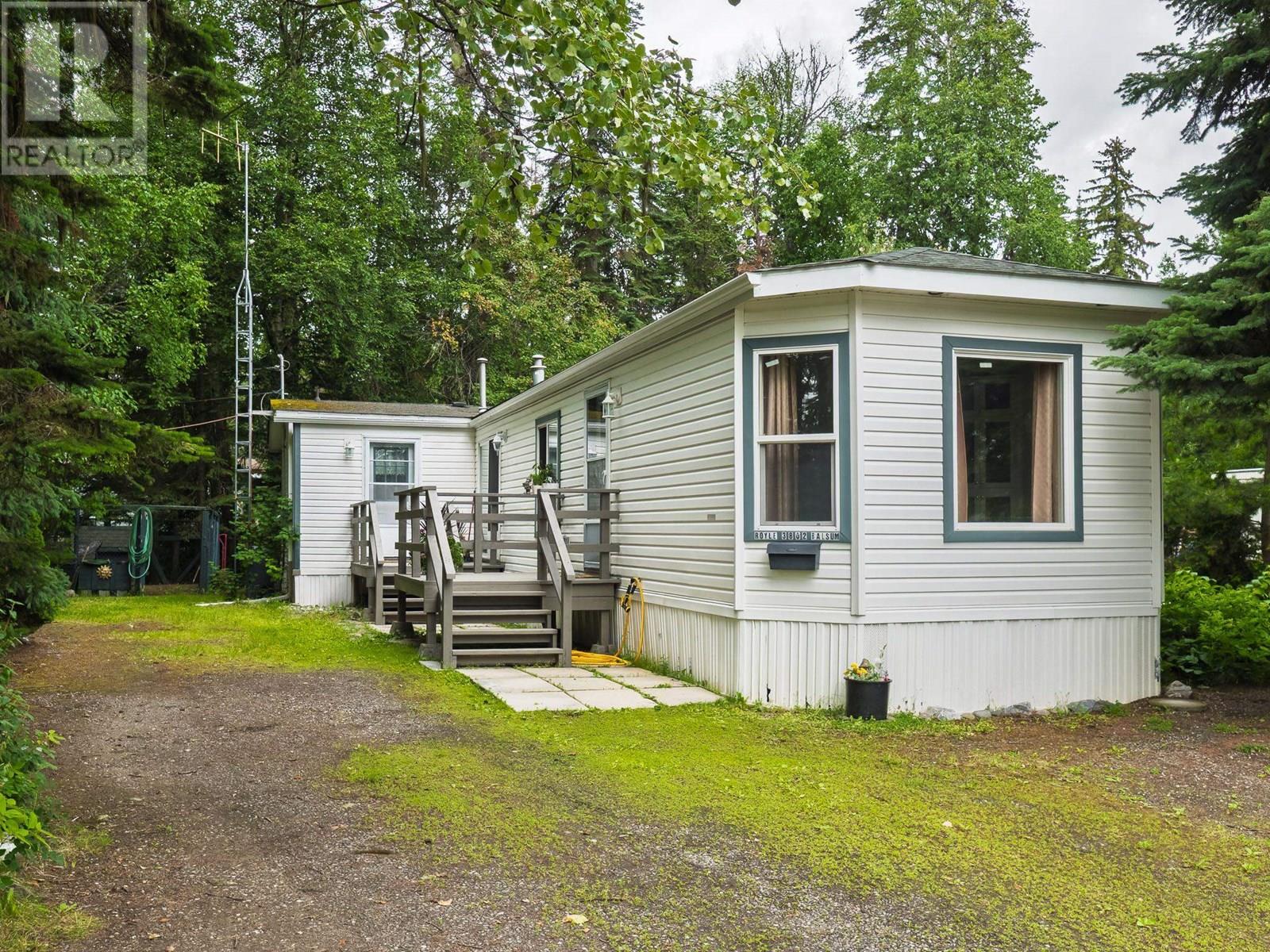 3802 Balsum Rd, Prince George, BC V2K 1Z8