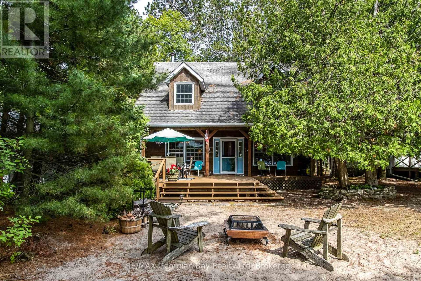 698 Tiny Beaches Rd S, Tiny, ON L0L 2T0