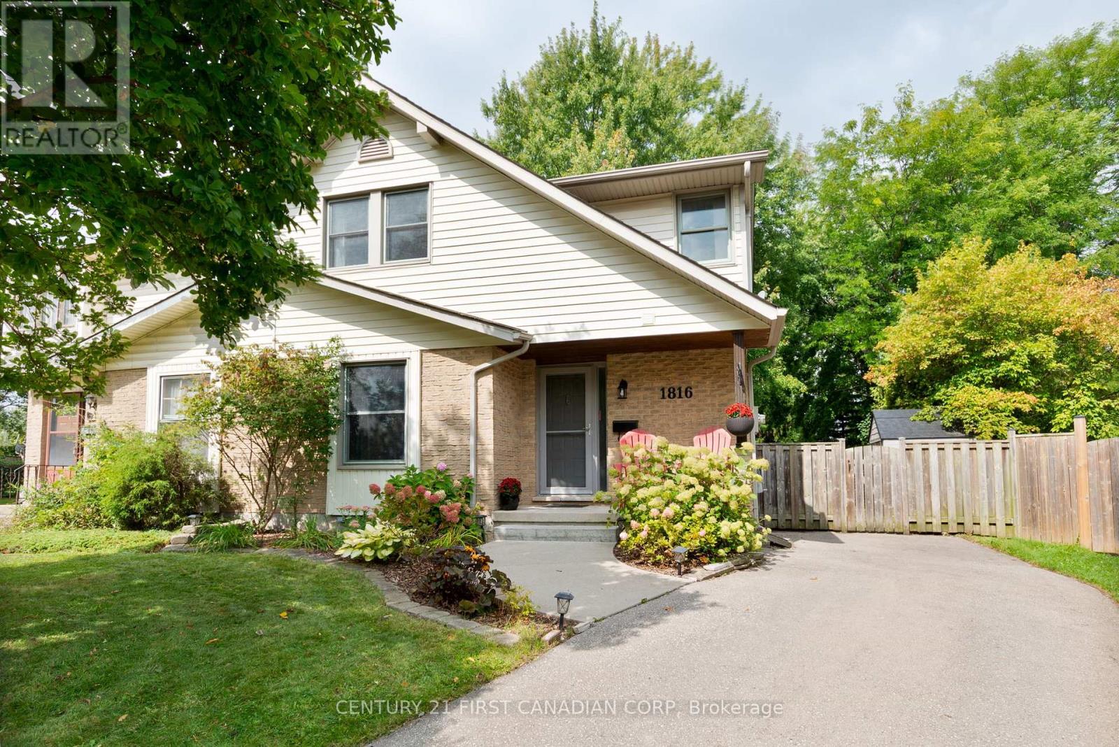 1816 Attawandaron Rd, London, ON N6G 3N1