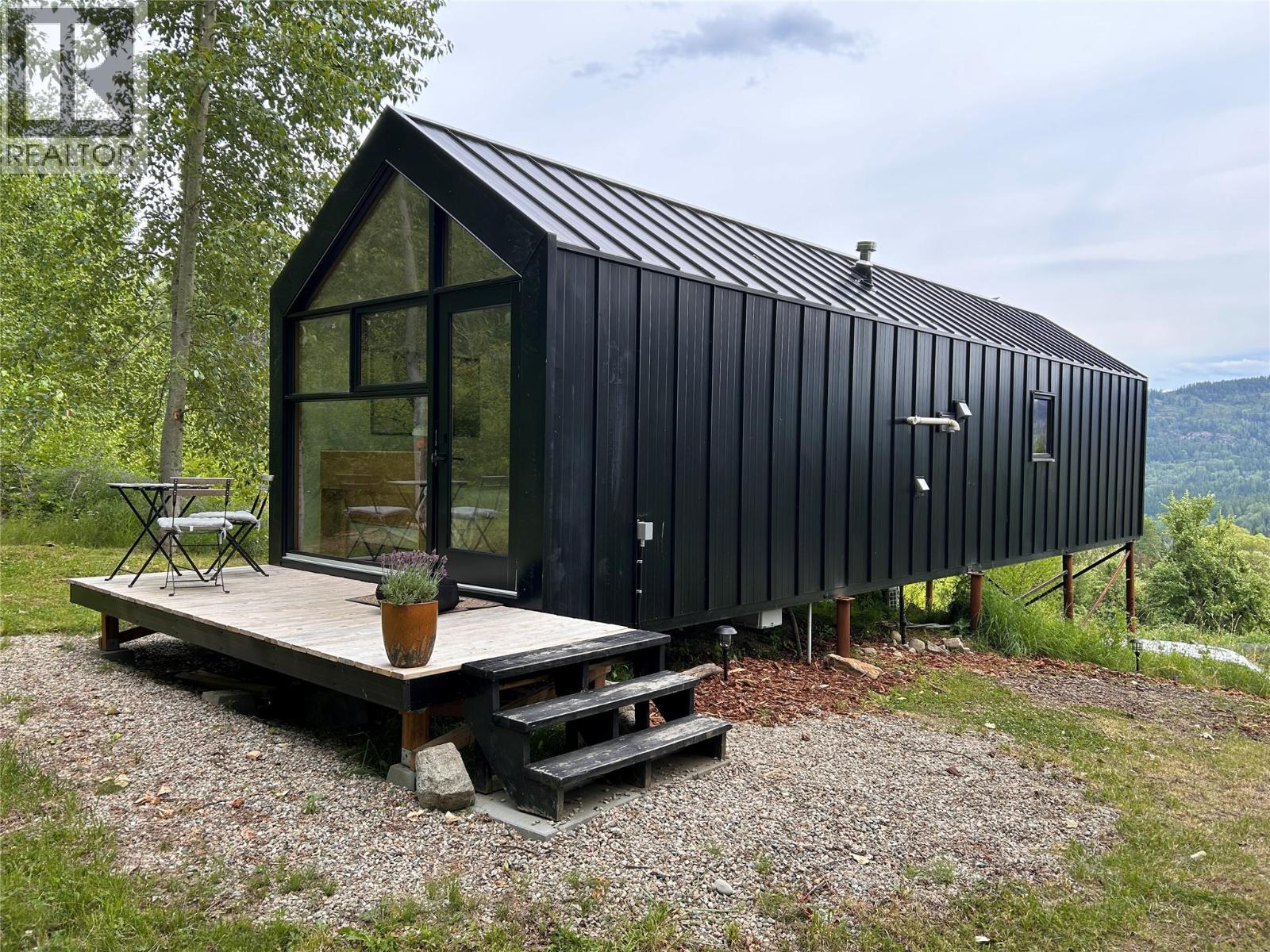 3 Highway Unit 2715 #b, Rossland, BC V0G 1Y0