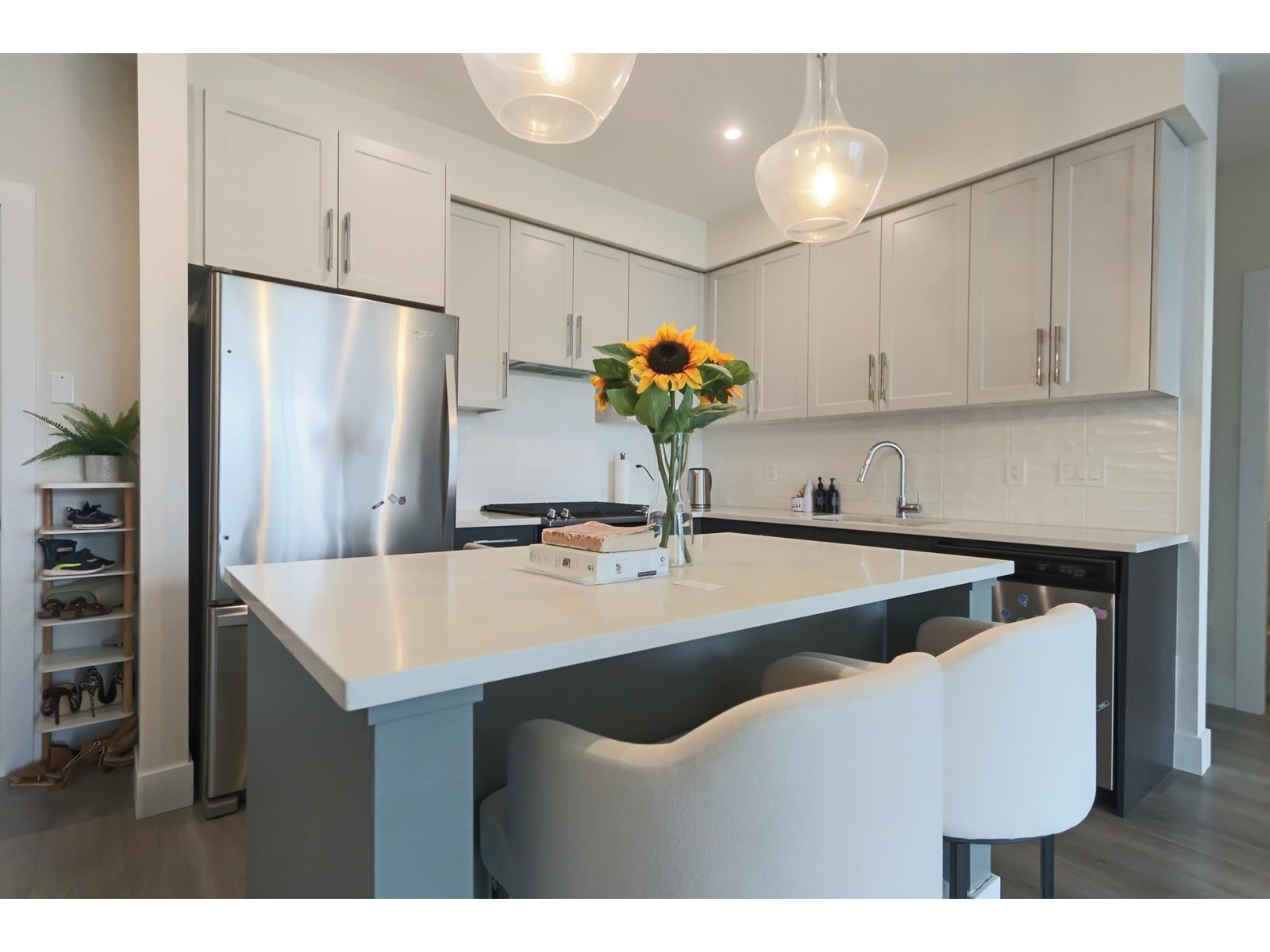 32838 Ventura Avenue Unit 310, Abbotsford, BC V2S 0M5