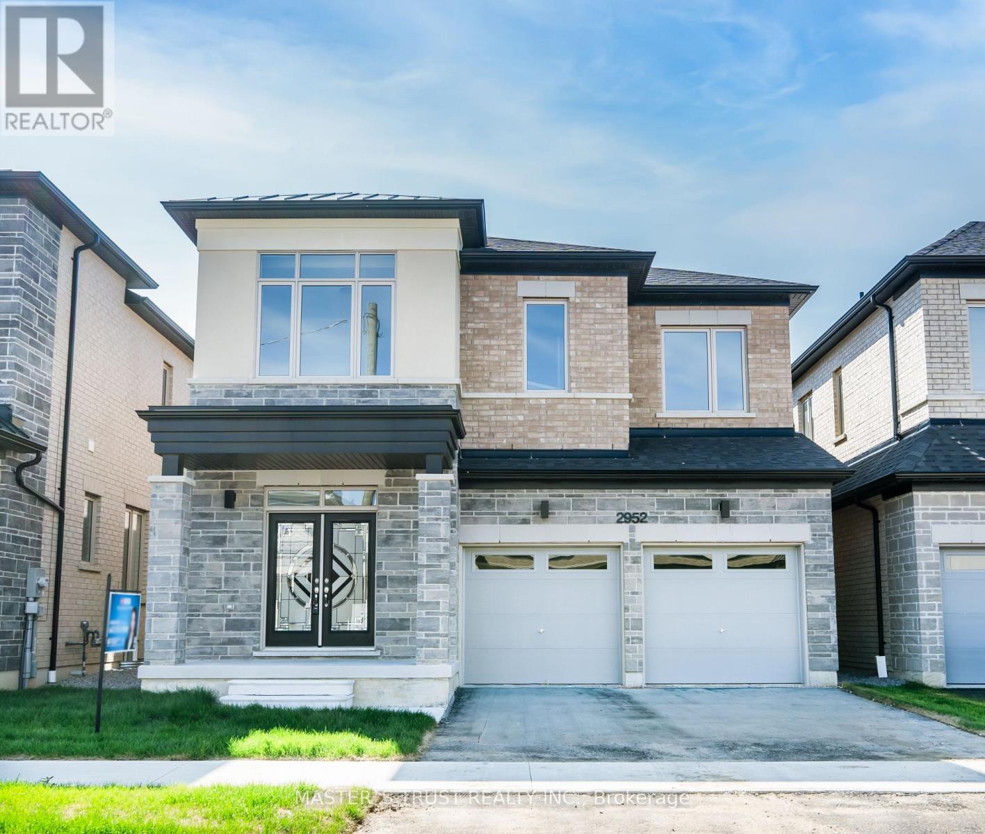 2952 Grindstone Cres, Pickering, ON L1X 0R5