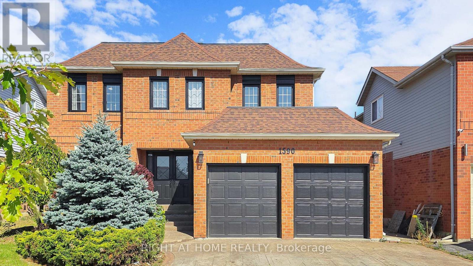 1590 Major Oaks Rd, Pickering, ON L1X 2G9